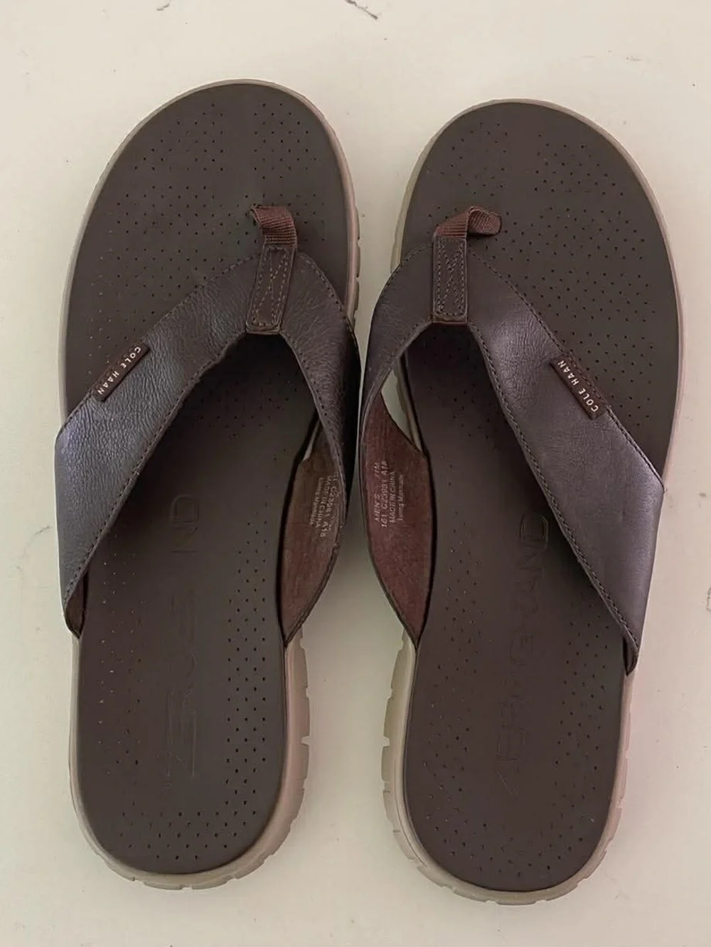 Cole Haan Zerogrand Men's Brown Leather Flip Sandals size 11 Excellent